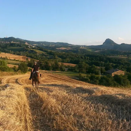 Terraluna Vacanze - San Marino Bed & Breakfast